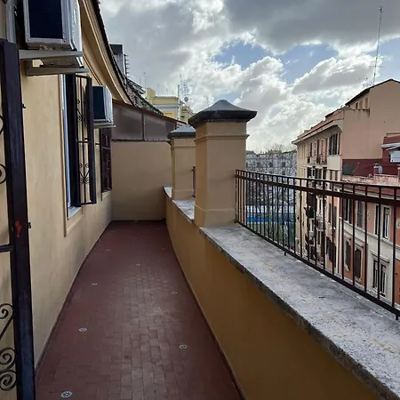 Luciano San Giovanni Guest House Rome Exterior photo